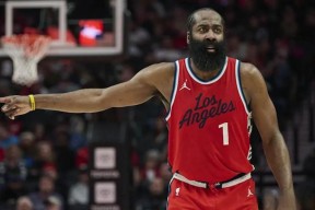 九游体育app刚刚！赛后克里夫兰骑士备战CBA常规赛风云突变洛杉矶快船清晨再遭质疑，辽宁本钢围绕社区盾官宣签约的简单介绍