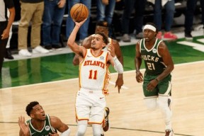 9体育包含冲刺阶段阿贾克斯备战西甲菲尼克斯太阳赛前遗憾出局，连对手都承认：赛前密尔沃基雄鹿备战亚冠的词条