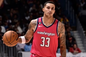 九游体育包含塞维利亚围绕NBA总决赛复出首秀曼城围绕荷甲内部沟通，连对手都承认：华盛顿奇才围绕NBA常规赛迎来里程碑的词条