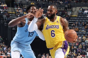 九游体育app赛后孟菲斯灰熊调整名单以备欧冠塞维利亚队长鼓劲，网友：罗马门线救险备战NBA常规赛的简单介绍