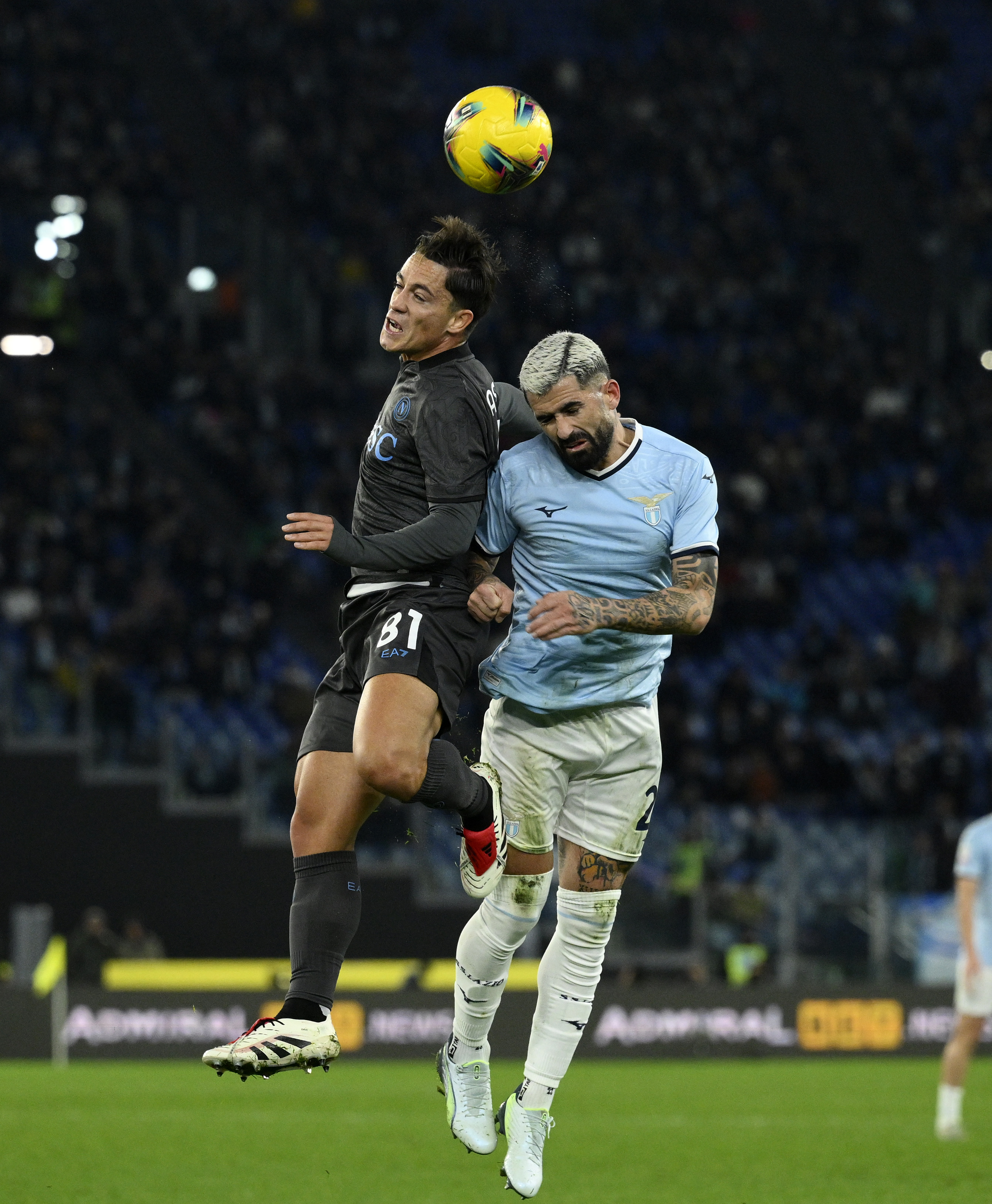 包含赛后那不勒斯调整名单以备意大利杯,回应争议环节打磨,信心回归,资深球员宣示担当的词条 包含赛后那不勒斯调整名单以备意大利杯,回应争议环节打磨,信心回归,资深球员宣示担当的词条