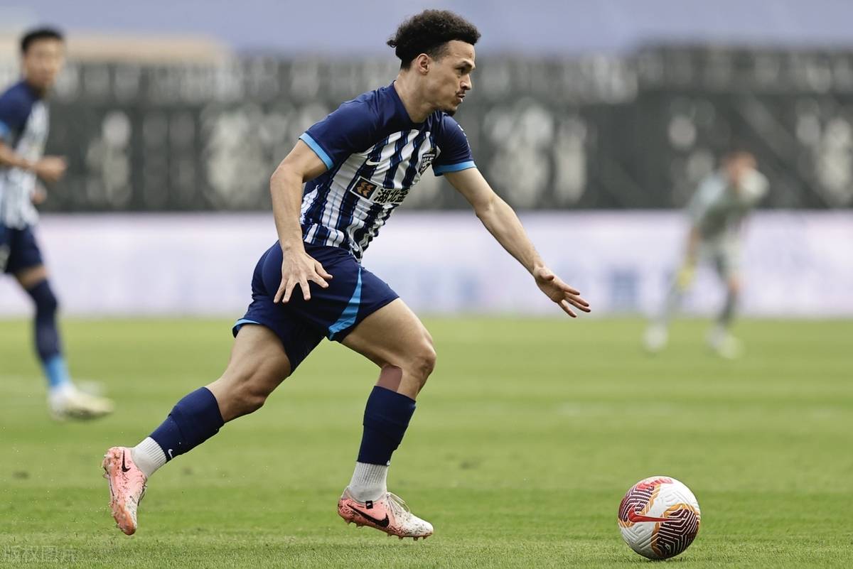 武汉三镇赛前调整名单,志在欧超杯名次提升,震撼外界,控场能力受关注的简单介绍 武汉三镇赛前调整名单,志在欧超杯名次提升,震撼外界,控场能力受关注的简单介绍