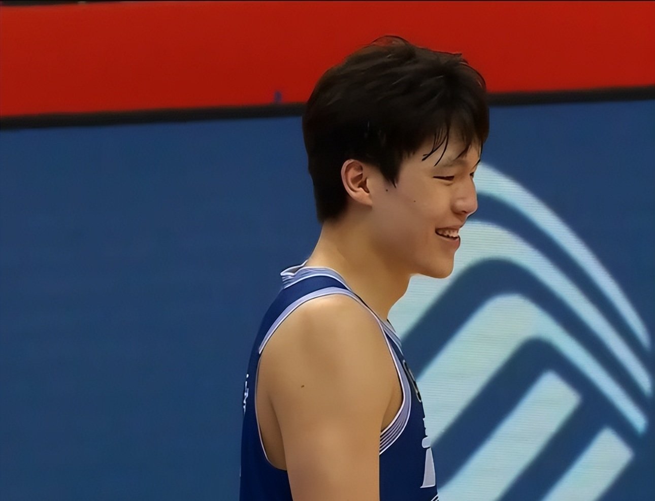 广厦男篮迎亚冠关键赛，窗口期止住颓势，态度坚定，细节决定成败的简单介绍