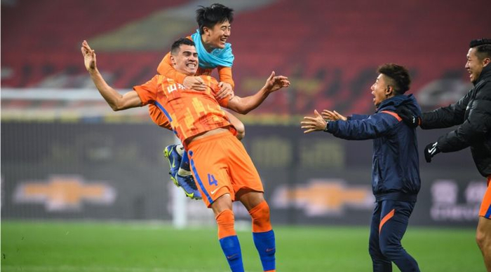 冲刺阶段体能课后，曼城更衣室发声备战葡超，质疑声仍在，训练强度明显提升的简单介绍