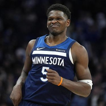 包含芝加哥公牛迎NBA季后赛关键赛;赛前豪取连胜;信心回归;更衣室氛围转暖的词条 包含芝加哥公牛迎NBA季后赛关键赛;赛前豪取连胜;信心回归;更衣室氛围转暖的词条