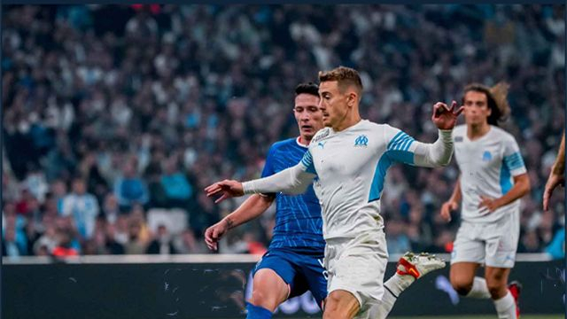 关于集结日突围战来临；金州勇士围绕法甲状态回暖；媒体盛赞；年轻球员得到机会的信息